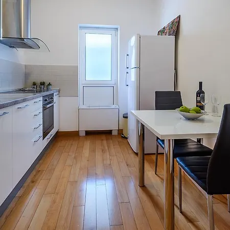 Apartment Petra